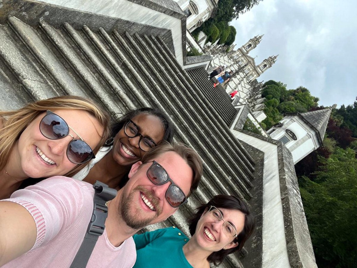 A friends happily taking a selfie on the steps of Bom Jesus during their small group Braga half-day tour.