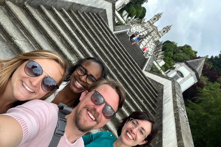 A friends happily taking a selfie on the steps of Bom Jesus during their small group Braga half-day tour.