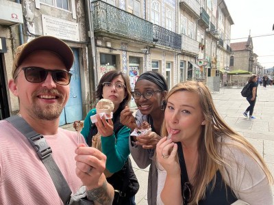 group eating ice cream during food tour small group braga portugal