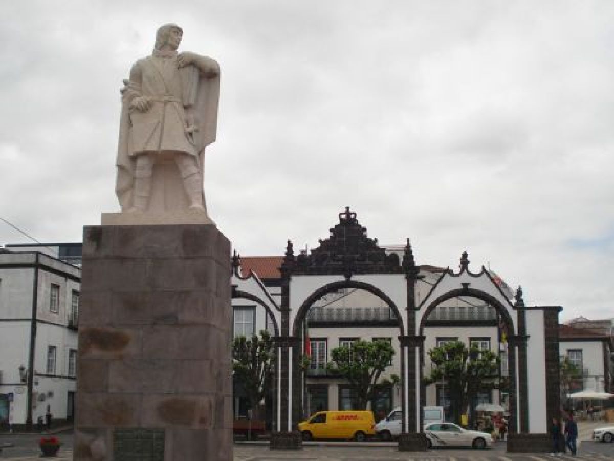 A striking statue of a man in Ponta Delgada, a highlight of the Azores during an intimate escorted small group tour.